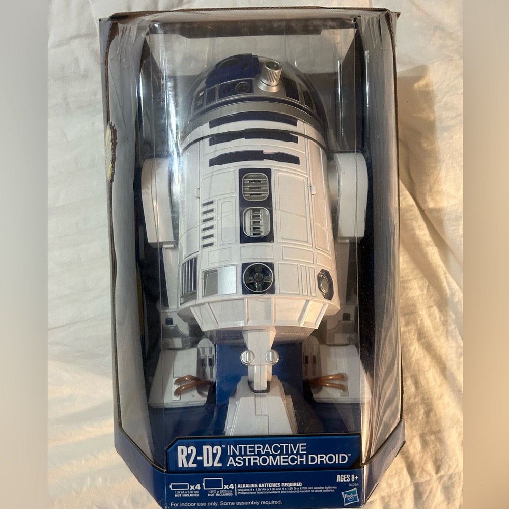 Star Wars R2D2 Interactive Droid